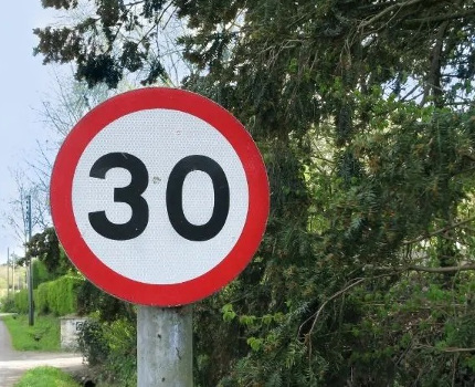 immagine notizia Limitazioni al traffico sulla SP 39 Vecchia Aurelia per lavori posa fibra ottica